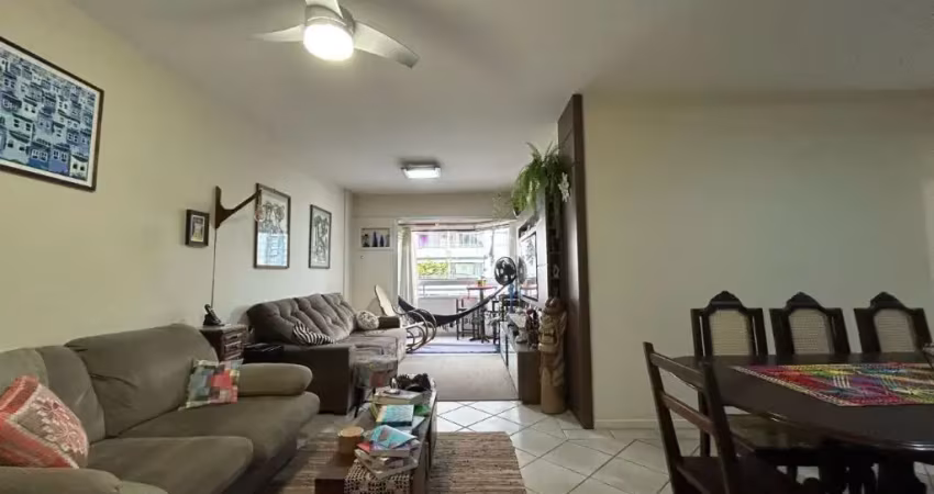 Ótimo apartamento de 3 dormitórios no centro de florianópolis