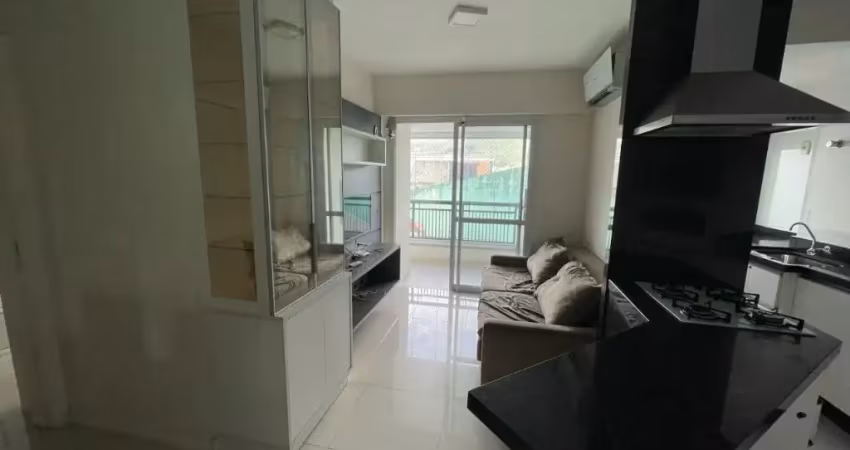 Apartamento de 68m² com 2 quartos sendo 1 suíte na trindade