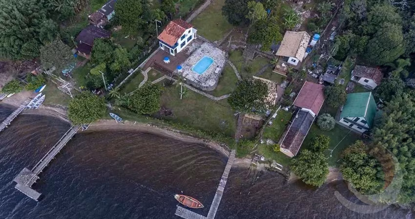 Casa residencial de 3 dormitórios no bairro lagoa da conceição