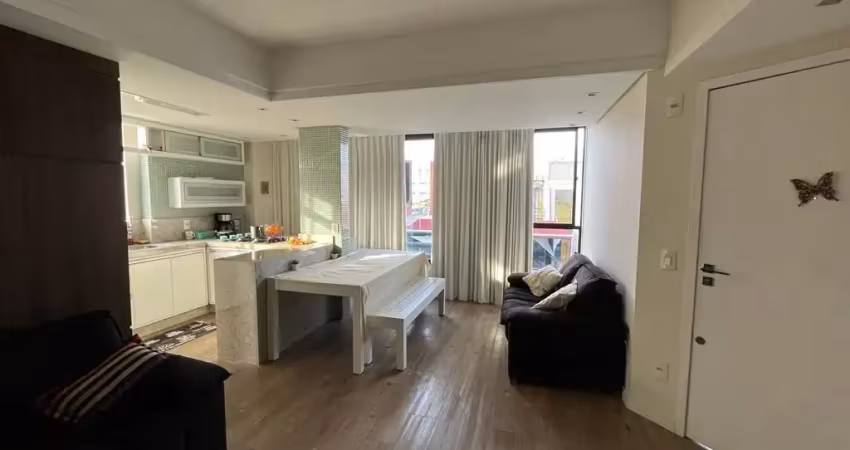 Excelente apartamento de 2 dorms no bairro lagoa da conceição
