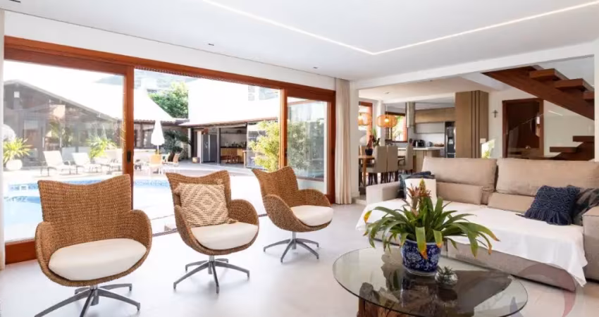 Maravilhosa casa residencial de 4 dormitórios no bairro rio tavares