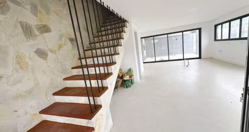 Maravilhosa casa com 3 suítes no bairro rio tavares em florianópolis