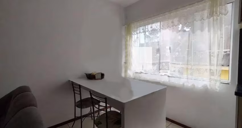 Lindo apartamento de 2 dormitórios. e 77m² no carianos em florianópolis