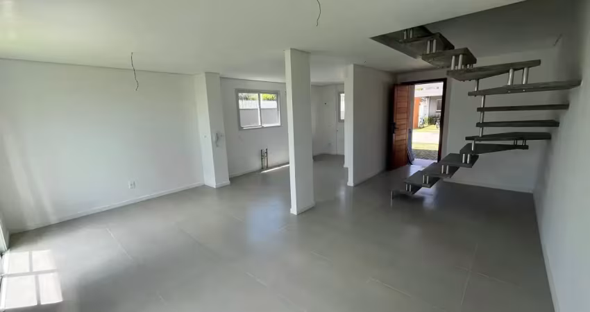 Linda casa com 4 quartos no bairro morro das pedras  em florianópolis