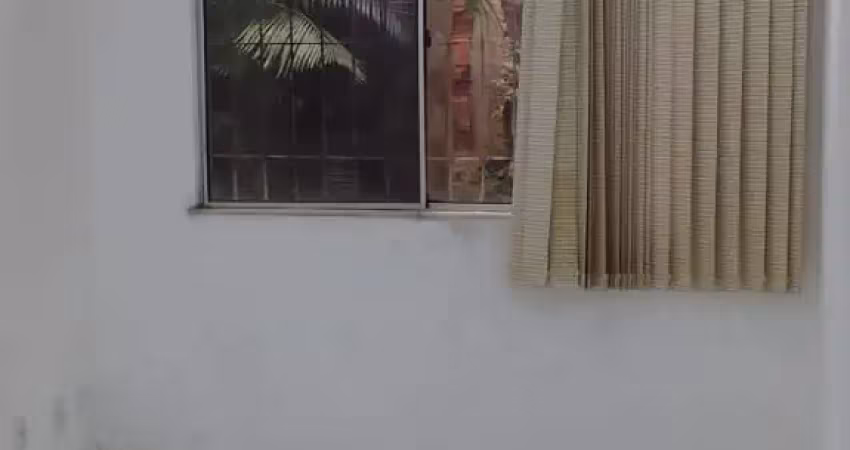 Apartamento com 2 quartos para alugar na Rua Direta do Ypiranga, 68, Vila Canária, Salvador