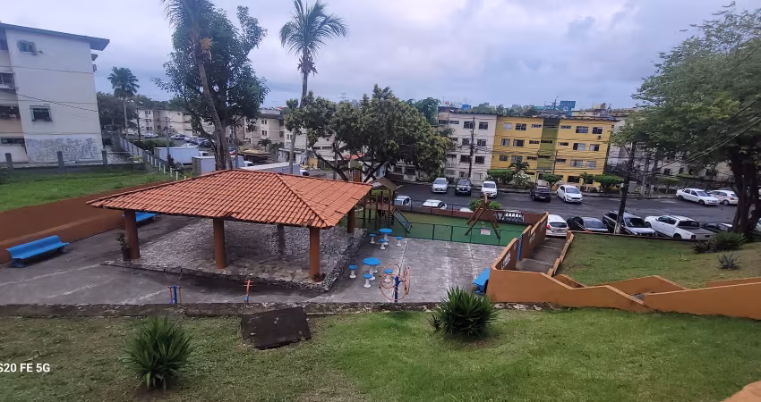 Apartamento com 2 quartos para alugar na Conjunto Vivenda dos Pássaros, 36, São Marcos, Salvador