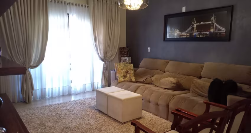 VENDO CASA  COM GALPÃO EM TIMBÓ !!!