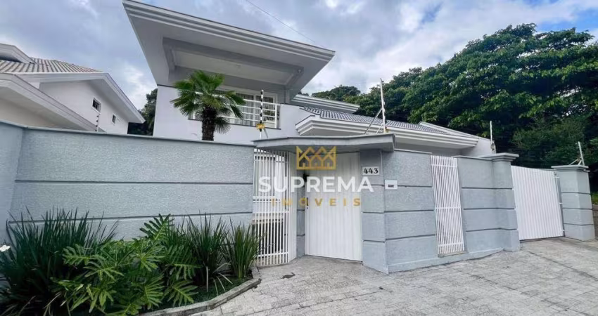 Casa com 5 dormitórios à venda, 480 m² por R$ 3.190.000,00 - América - Joinville/SC