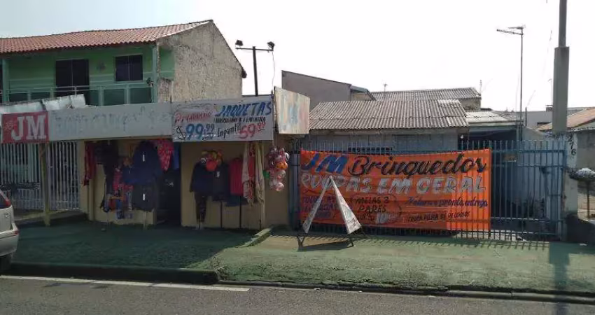 Loja e casas nos fundos no bairro cachoeira em araucária