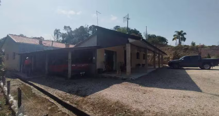 Chácara / sítio à venda no Rio Abaixinho, Araucária 