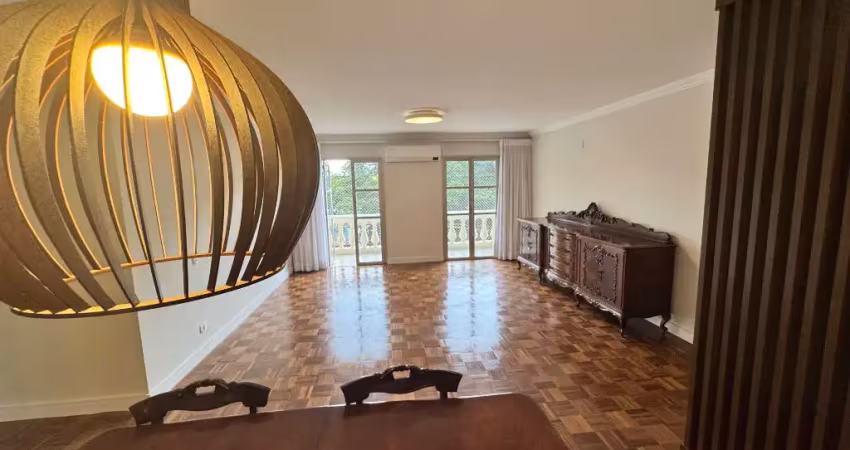 Apartamento 3 dormitórios, (1 suíte), 166 m², Solar dos Pinheiros, Esplanada.