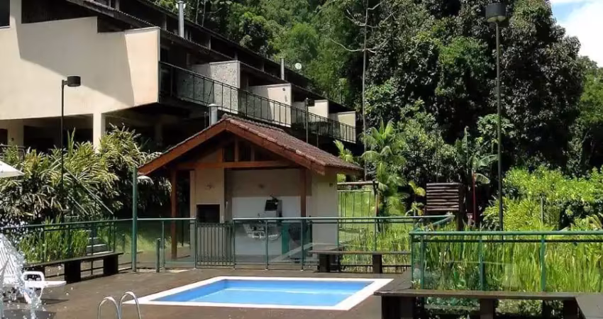 Casa Sobrado, 4 dormitórios (3 suítes), 3 vagas. Juquehy, São Sebastião, SP.