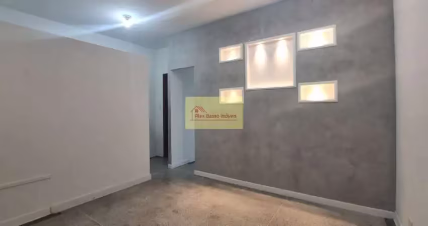 Excelente sala comercial - local movimentado - ideal para escritórios - banheiro