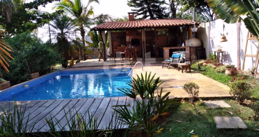 Chácara / sítio com 3 quartos à venda na Rua José Naccarato, 281, Balneário Riviera, Americana