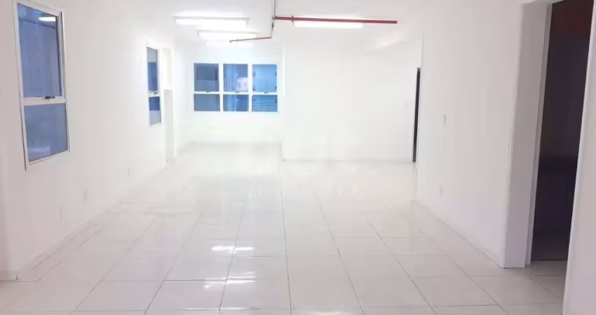 Sala comercial para alugar na Rua Dona Libânia, 2191, Centro, Campinas