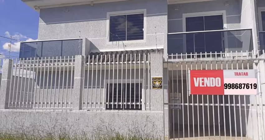 Sobrado 135 m²  03 Quartos com Suíte - Alto Boqueirão