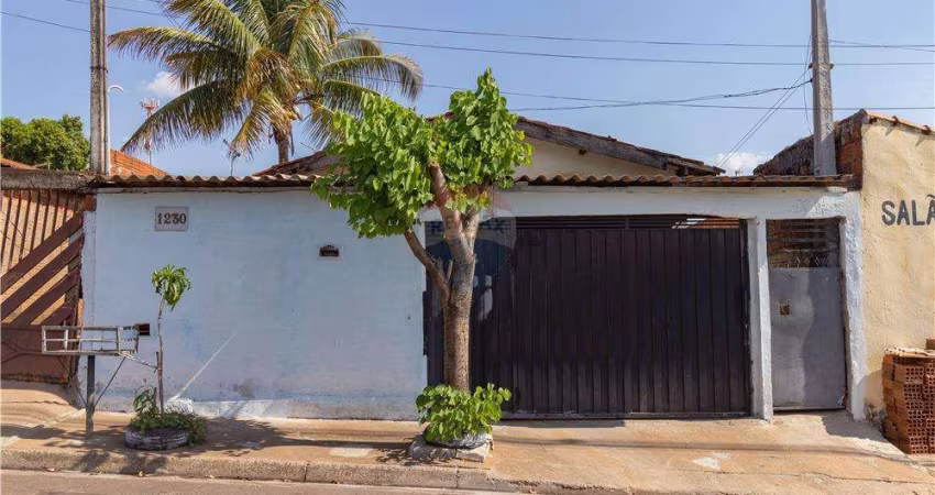 Vende-se Casa comercial próximo ao Sup Rondon do HIlda Mandarino