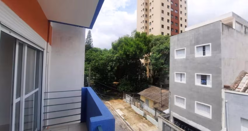 Studio no Brás com varanda