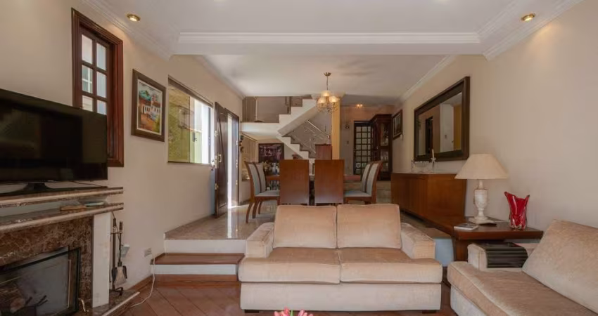 Sobrado no Tremembé 236m² 4 dorm 2 suítes 5 vagas