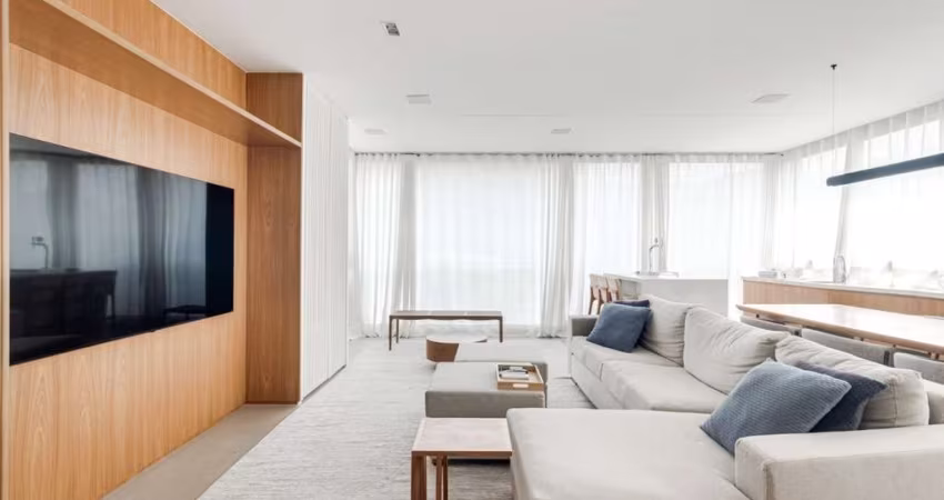 Apartamento no Brooklin Paulista com 3 suítes e 2 vagas 157m²