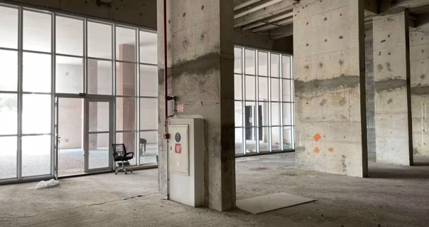 Galpão Comercial com 1000m² no Cambuci