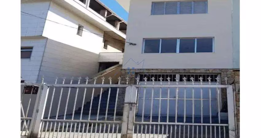 Casa com 3 quartos à venda na Rua Antônio Marques Julião, 426, Jardim Guairaca, São Paulo