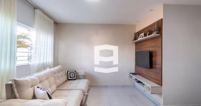 Casa com 3 dormitórios à venda, 130 m² por R$ 460.000,00 - Jardim das Flores I - Apucarana/PR