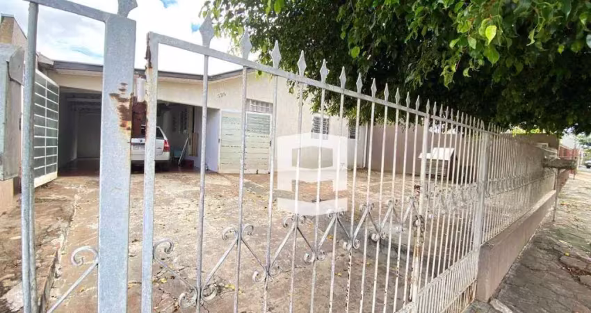 Casa com 2 dormitórios à venda, 96 m² por R$ 240.000,00 - Núcleo Habitacional Papa João Paulo I - Apucarana/PR