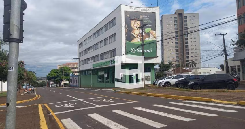 Apartamento com 3 dormitórios à venda, 143 m² por R$ 390.000,00 - Barra Funda - Apucarana/PR