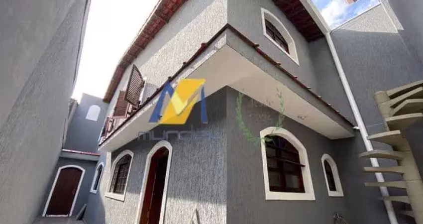Casa com 3 quartos à venda no Jardim Itapoan, Santo André 