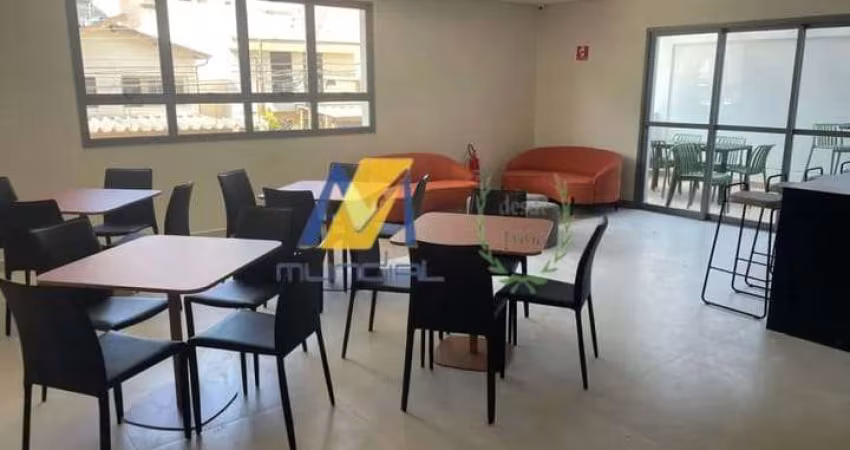 'Cansado de perrengue na república?'