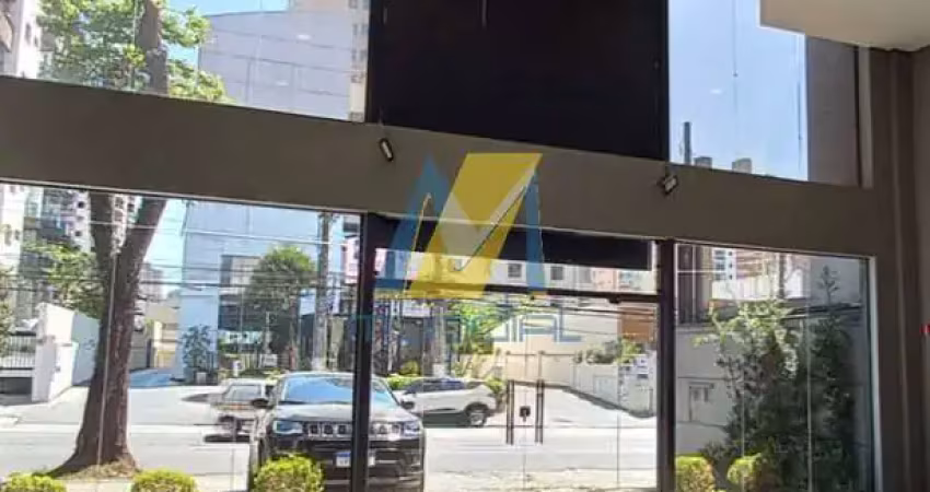 Prédio comercial para alugar com 170m², fachada moderna e 4 vagas