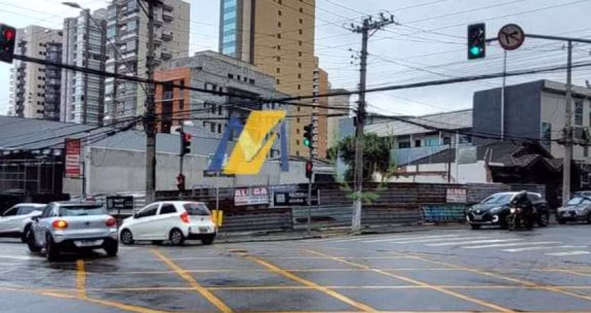 'Terreno de Esquina na Figueiras - 600m² para Aluguel, Ótima Localização!'