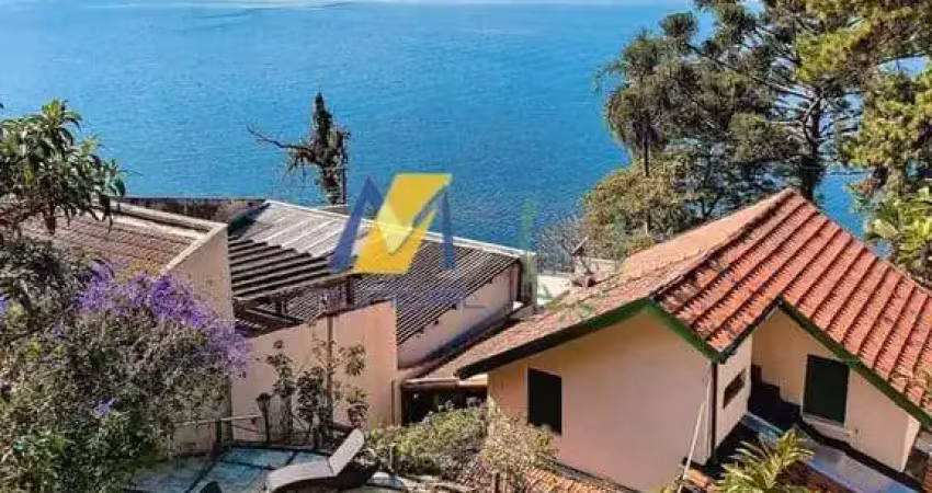 Casa com 6 quartos para alugar em Guarapiranga, São Paulo 