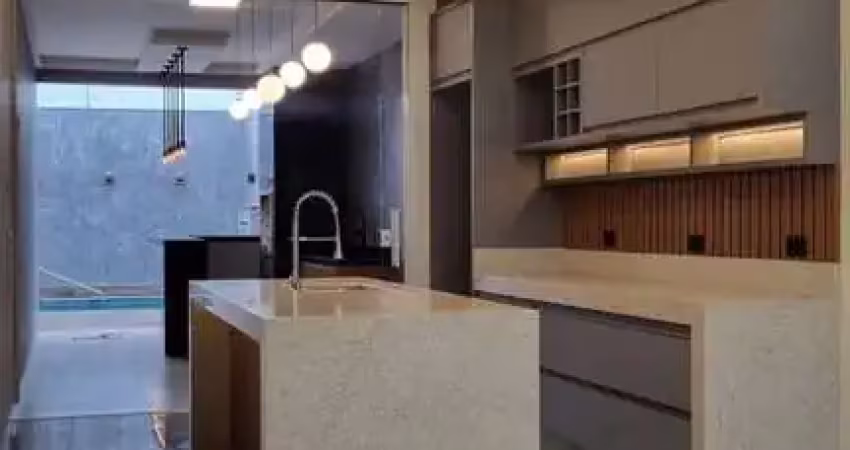 Casa com 3 quartos à venda na Rua Pioneiro José Vicente da Silva, 657, Jardim Bela Vista, Maringá