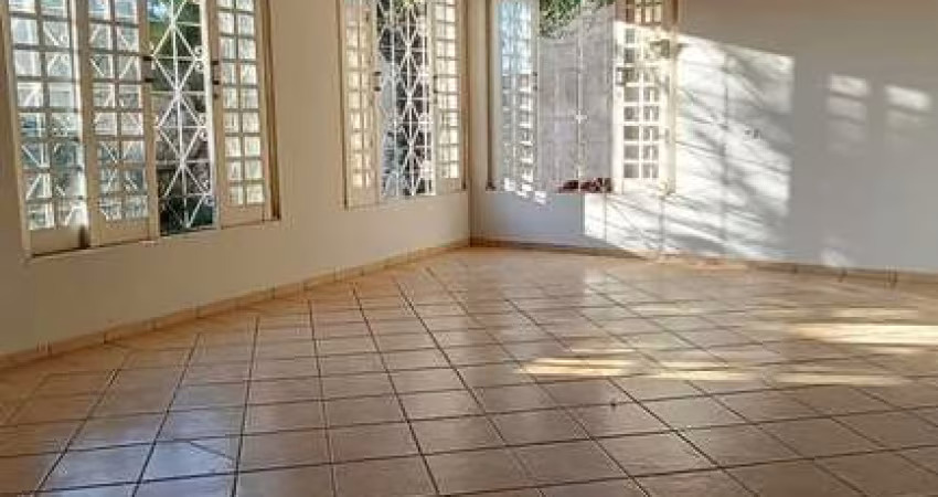 CASA COMERCIAL ZONA 05