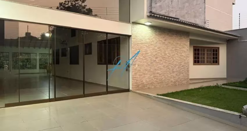 Chácara / sítio com 3 quartos à venda na Rua Titanita, 590, Jardim Paris, Maringá