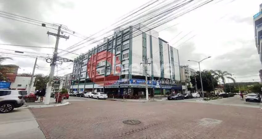Cobertura com 4 dormitórios à venda, 180 m² - Centro - Cabo Frio/RJ