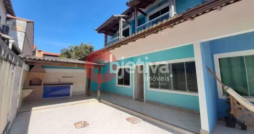 Casa com 4 dormitórios à venda, 118 m² por R$ 650.000,00 - Peró - Cabo Frio/RJ