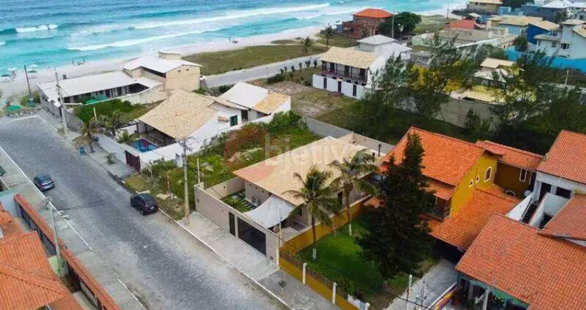 Casa maravilhosa de 3 quartos no foguete em cabo frio.