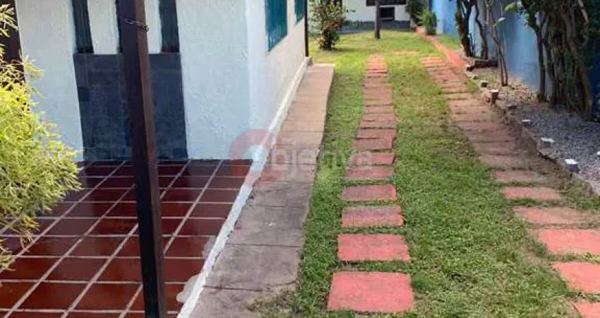 Casa independente, 360m ², com área gourmet, caminho de búzios - cabo frio