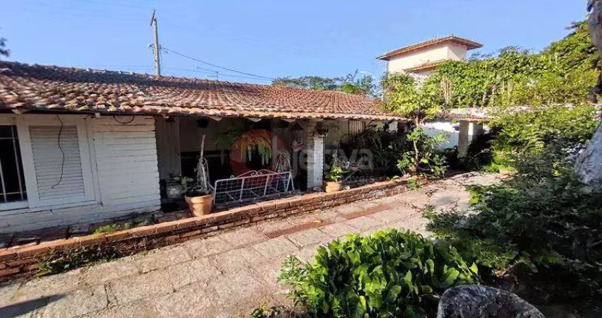 Casa a venda pra reforma com 750 metros quadrados - ogiva - cabo frio