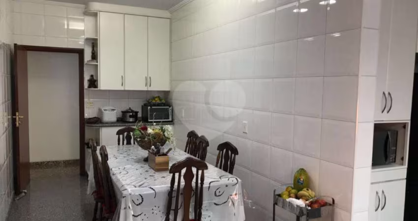 Casa com 7 quartos para alugar na Rua Gaurama, 487, Jardim Franca, São Paulo