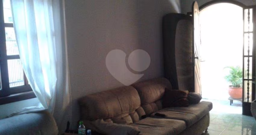 Casa com 3 quartos à venda na Rua Antônio Pestana, 213, Tremembé, São Paulo