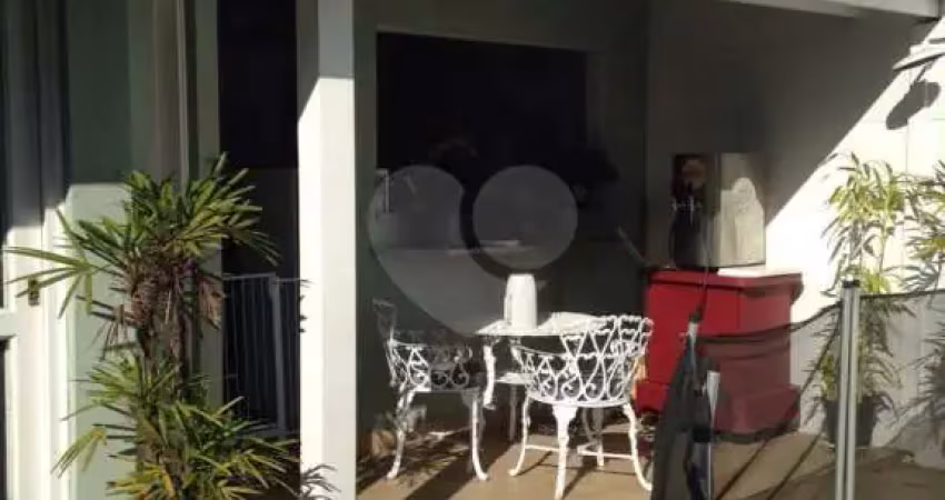 Casa em condomínio fechado com 4 quartos à venda na Alameda dos Angelins, 235, Morada dos Pinheiros (Aldeia da Serra), Santana de Parnaíba