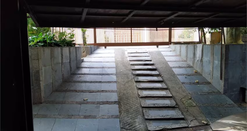 Casa com 3 quartos à venda na Rua Iguape, 46, Jardim do Colégio, São Paulo