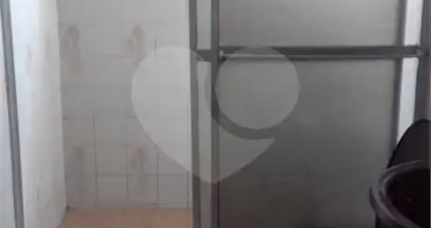 Casa com 3 quartos à venda na Rua Morais Navarro, 397, Socorro, São Paulo