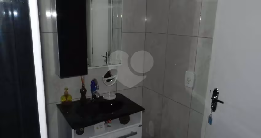 Casa com 2 quartos à venda na Rua Antônio Le Voci, 156, Terceira Divisão de Interlagos, São Paulo