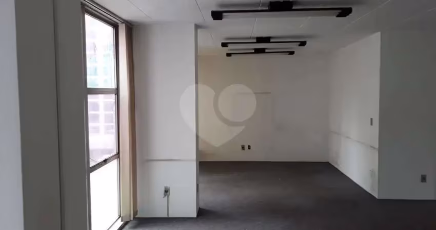 Sala comercial à venda na Rua Haddock Lobo, 578, Cerqueira César, São Paulo
