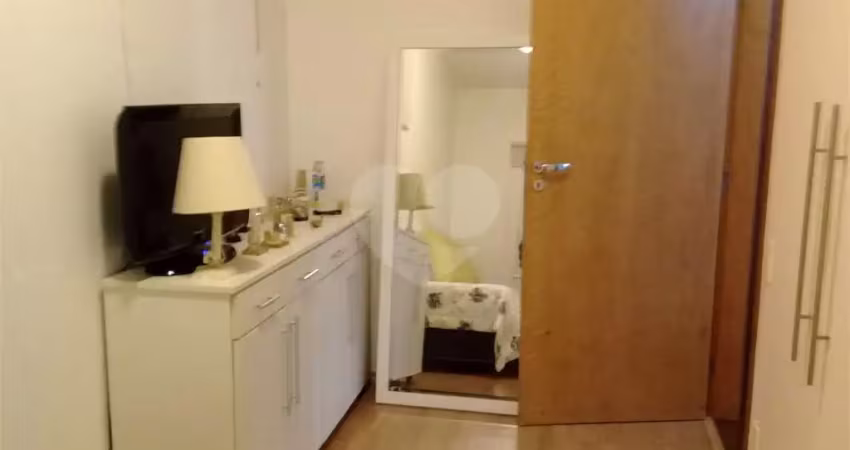 Casa com 4 quartos à venda na Rua Neblina, 3, Água Fria, São Paulo